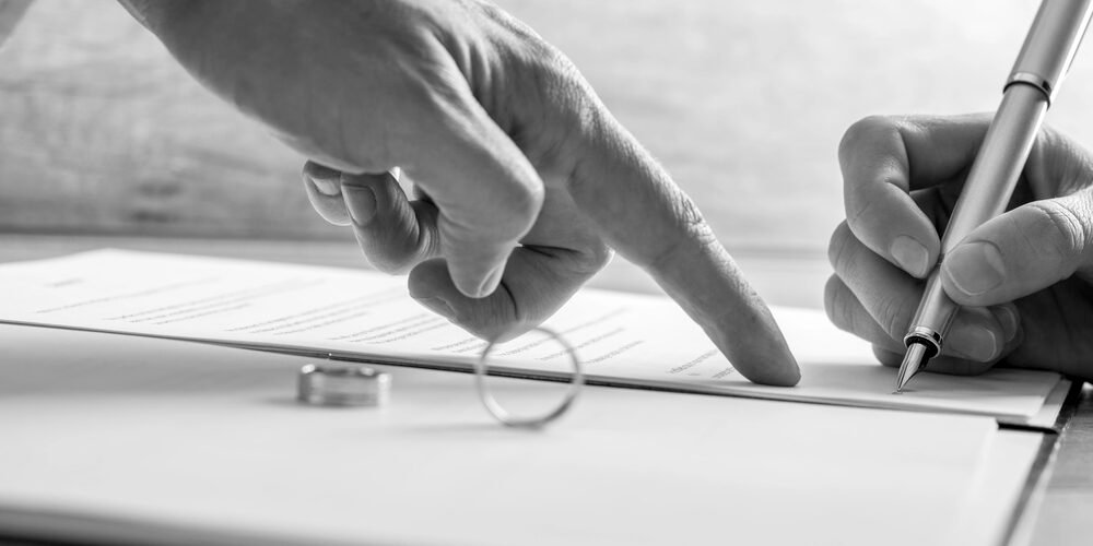 Legal and Emotional Challenges of Divorcing a High-Net-Worth Individual: Protecting Your Interests and Securing Fair Compensation